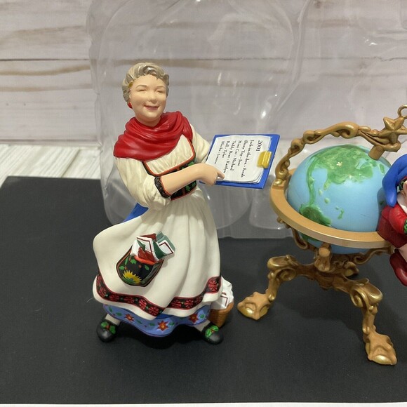 Hallmark LETTERA, GLOBUS & MRS. CLAUS Collectors Club 2001 Ornaments No Damage - Picture 3 of 6